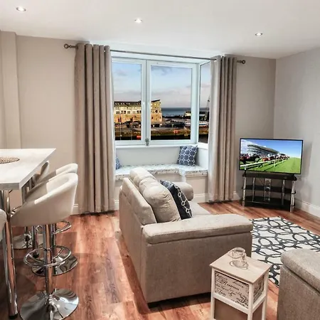 Executive Harbour Suites C Apartamento *